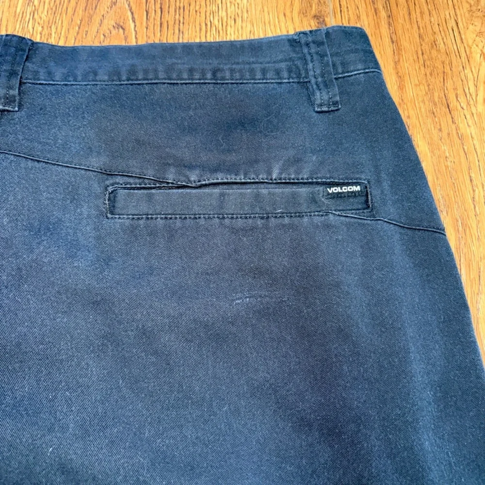Volcom Frickin Modern Stretch Chino Shorts Mens 36 Black Skate Surf casual